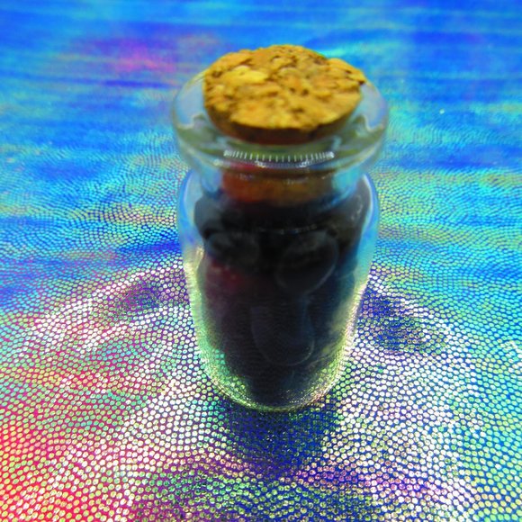 Black Onyx Gemstone Nuggets In A Bottle Embellishments Natural - Picture 2 of 3
